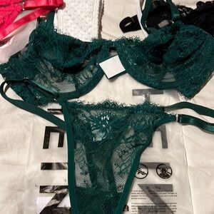 Shein 3 sets of bathing suits, 3 sets of Lingerie sets, 3 Swimsuits coverups